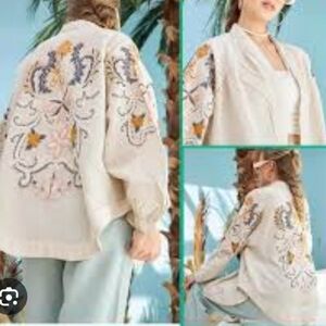 TOUCHE Cream Relaxed Tunic with Embellished Sleeves And Beautiful Embroided.